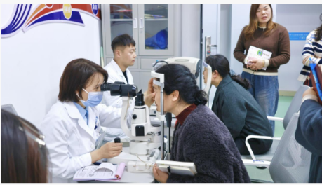礼敬园丁 明眸护航——合肥瑶海普瑞眼科医院走进巢湖学院机械工程学院开展教职工眼健